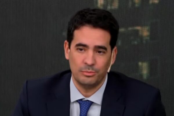 El gobierno reorienta su comunicación: entre la esencia de Milei y la moderación de Santilli
