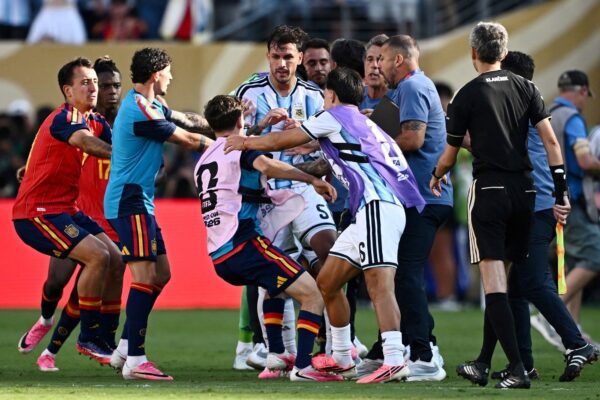 FIFA investiga incidentes entre Argentina y España tras el duelo en MetLife