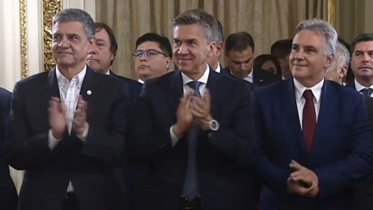 Oposición denuncia «trampas» en propuesta de colectoras para reforma electoral