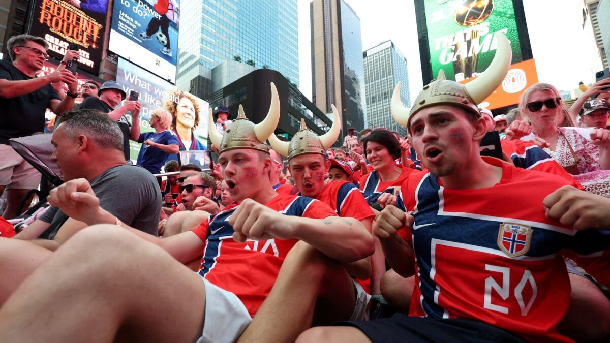 El «Viking Row» de Noruega: cómo una libreta y un bar nacieron en la historia del fútbol mundial