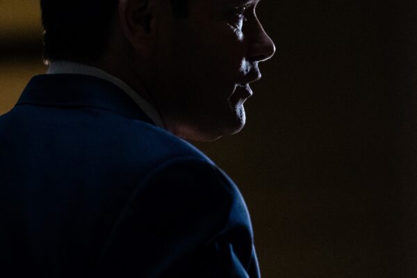 Marco Rubio gobierna Venezuela desde Washington: una presencia invisible y decisiva