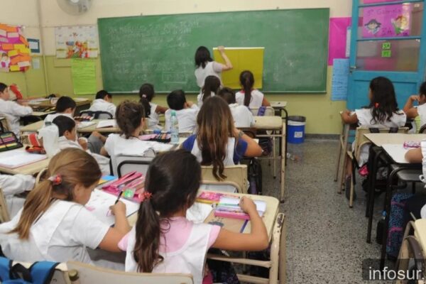 Estudiantes públicos de Bonaerense superan expectativas en pruebas de Lengua y Matemática