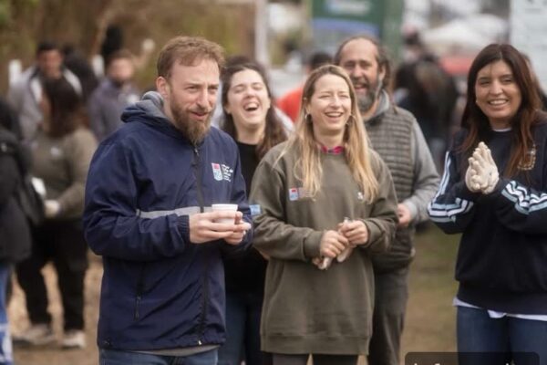 Otermín lideró jornada de limpieza y cultura en Lomas de Zamora