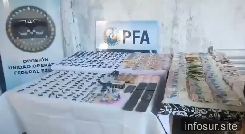 Agentes de la PFA desbarataron punto de venta de drogas en Lomas de Zamora y detuvieron a mujer