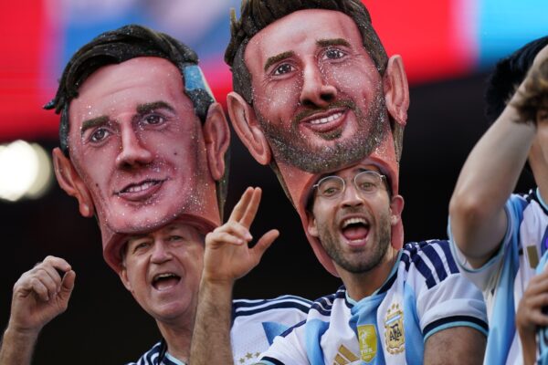 Hinchas argentinos en Kansas City eligieron su Top 3 de goles en Mundiales