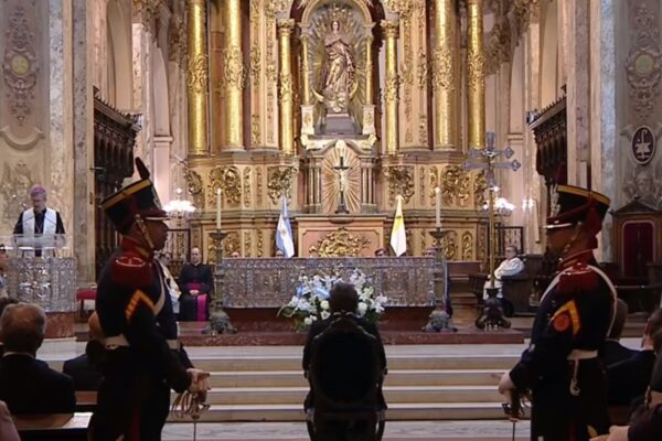 Arzobispo porteño pidió terminar con la corrupción y unir a los argentinos frente a Milei