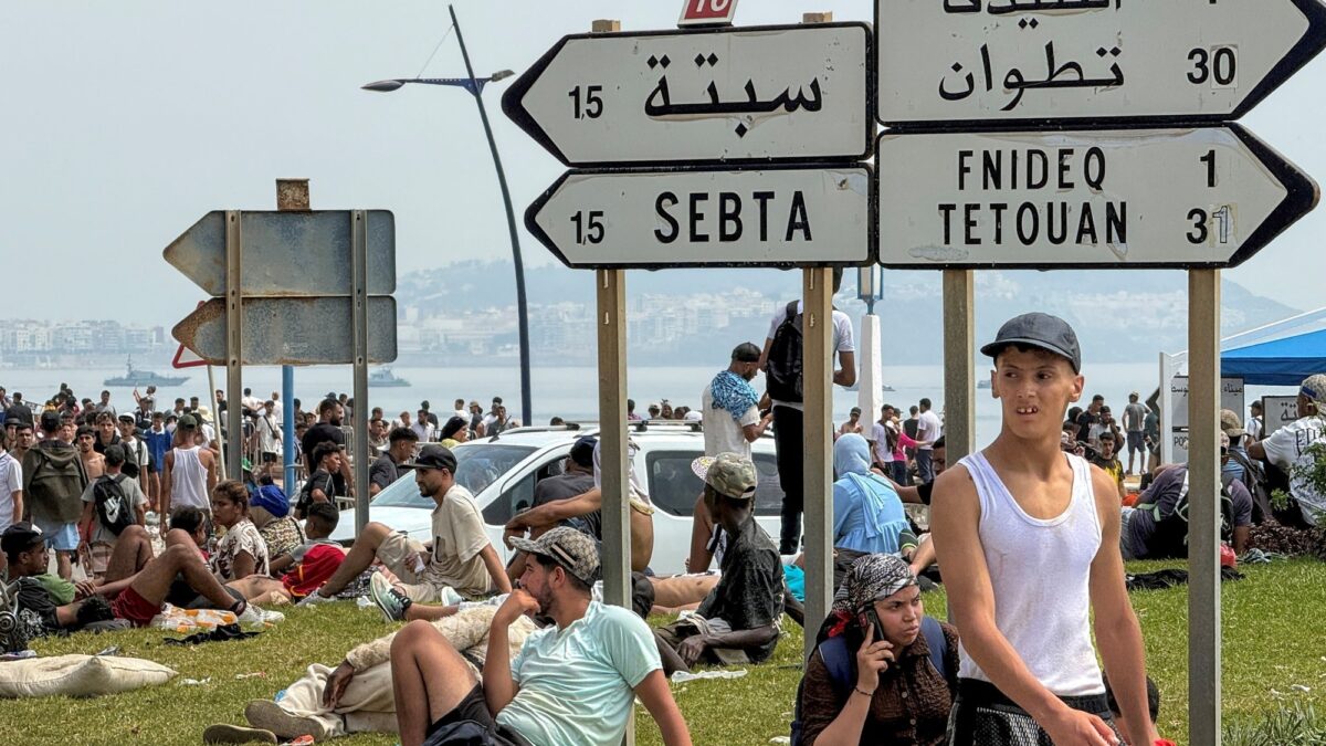 Crisis migratoria en España: dudas sobre la estrategia detrás del aluvión en Ceuta