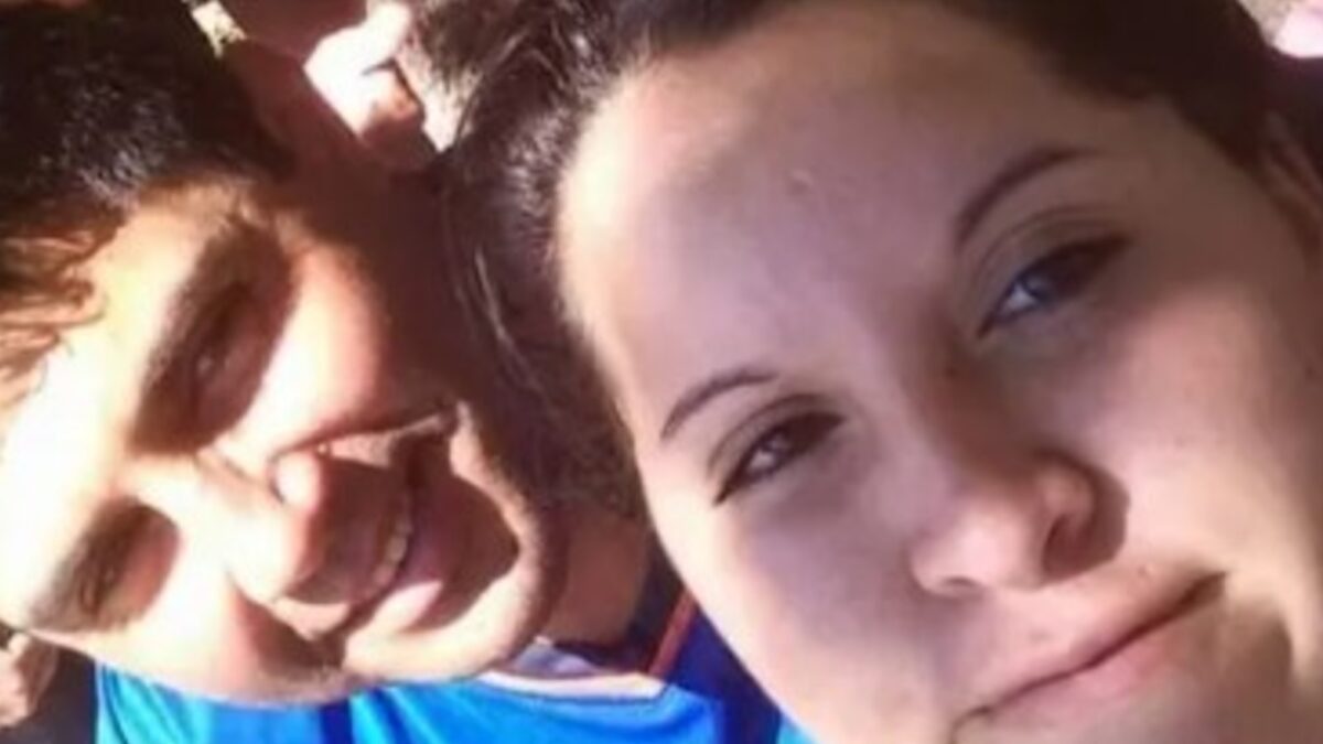 Femicidio en Córdoba: ex pareja y primo apuñalaron a joven en más de 10 puntos