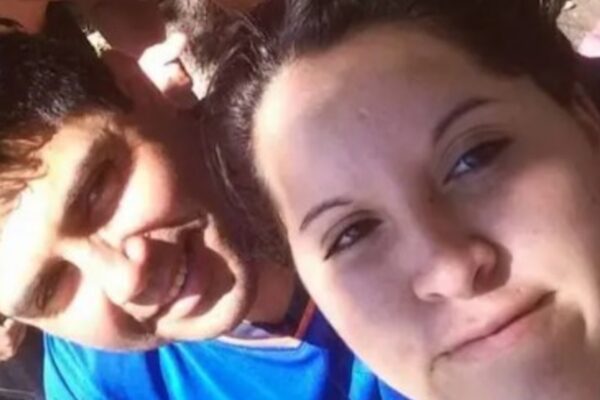 Femicidio en Córdoba: ex pareja y primo apuñalaron a joven en más de 10 puntos