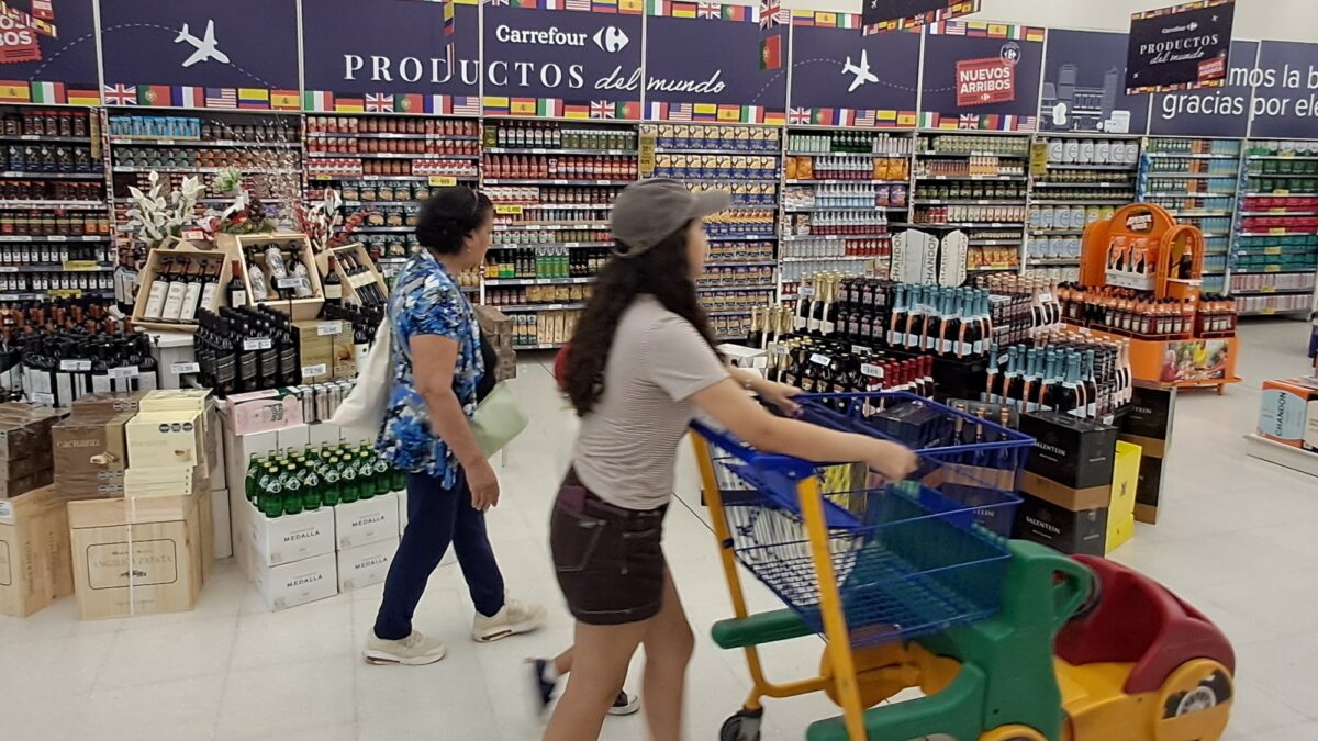 Mundial impulsó ventas de TV, pero consumo sigue en retroceso