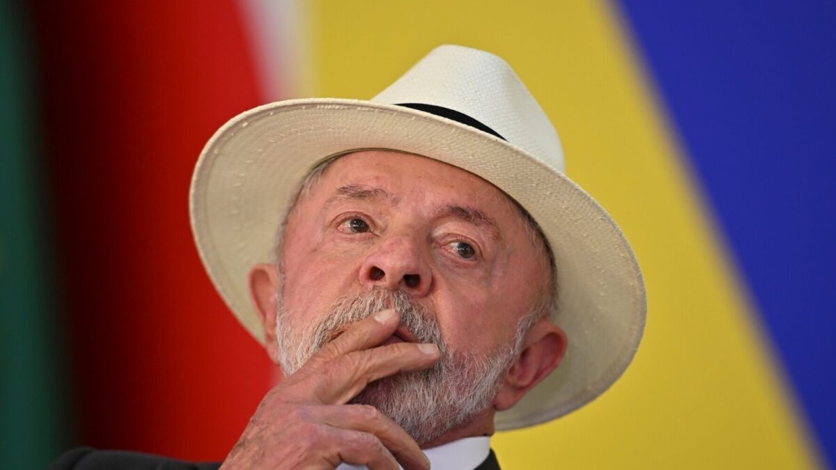 Lula da Silva recupera ventaja sobre Flávio Bolsonaro en elecciones brasileñas