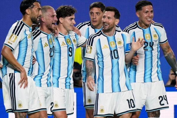 Argentina y España confirmaron sus camisetas para la final del Mundial 2026