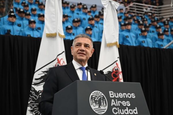 Ciudad porteña reduce 20% de cargos jerárquicos y alcanza menor planta de empleados en una década