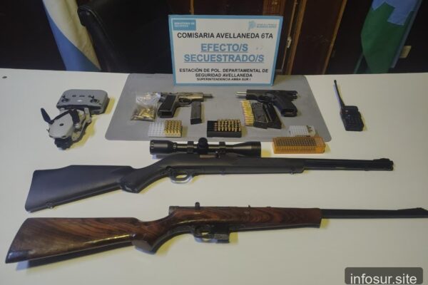 Hombre detenido en Gerli amenazó vecino con arma y fue encontrado con arsenal