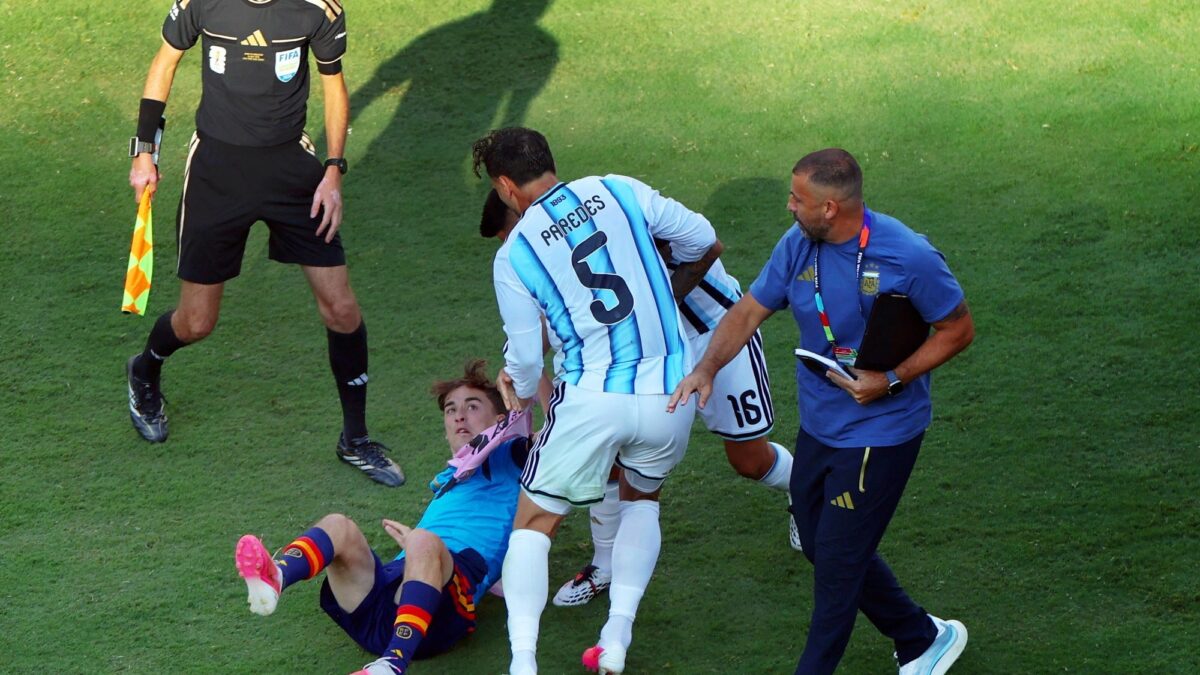 Gavi: «Es parte del fútbol» tras agresión de Paredes en la final
