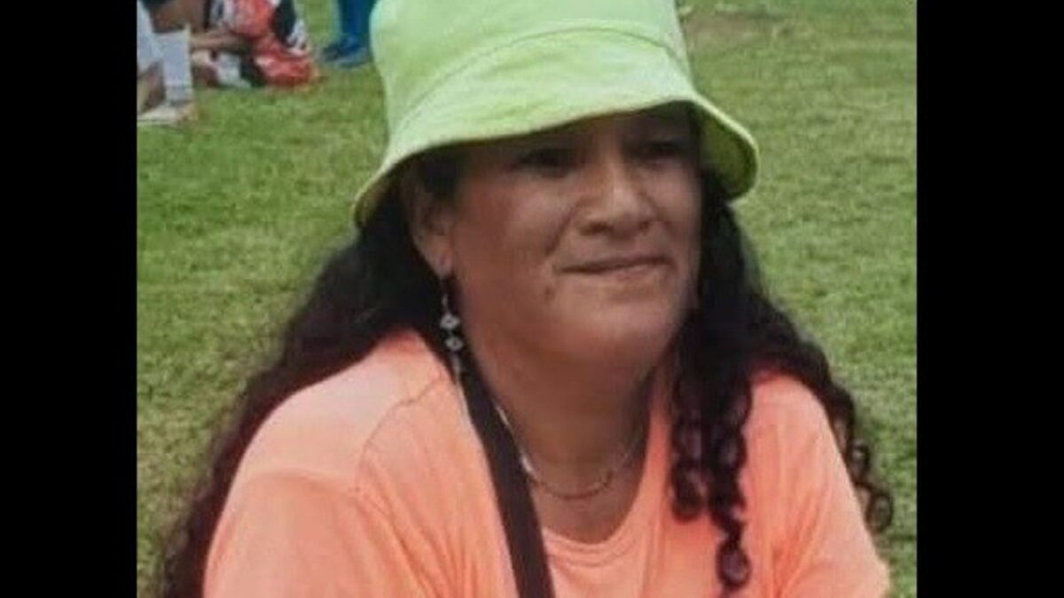 Mujer asesinada en su casa con arma blanca: pareja detenida y enfrenta prisión preventiva