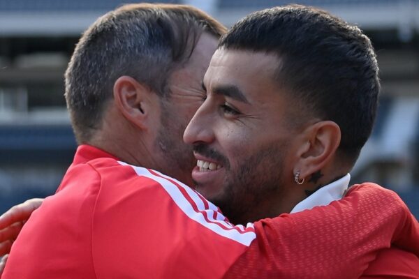 River enfrenta a Gimnasia en busca de un triunfo que redefina su temporada.