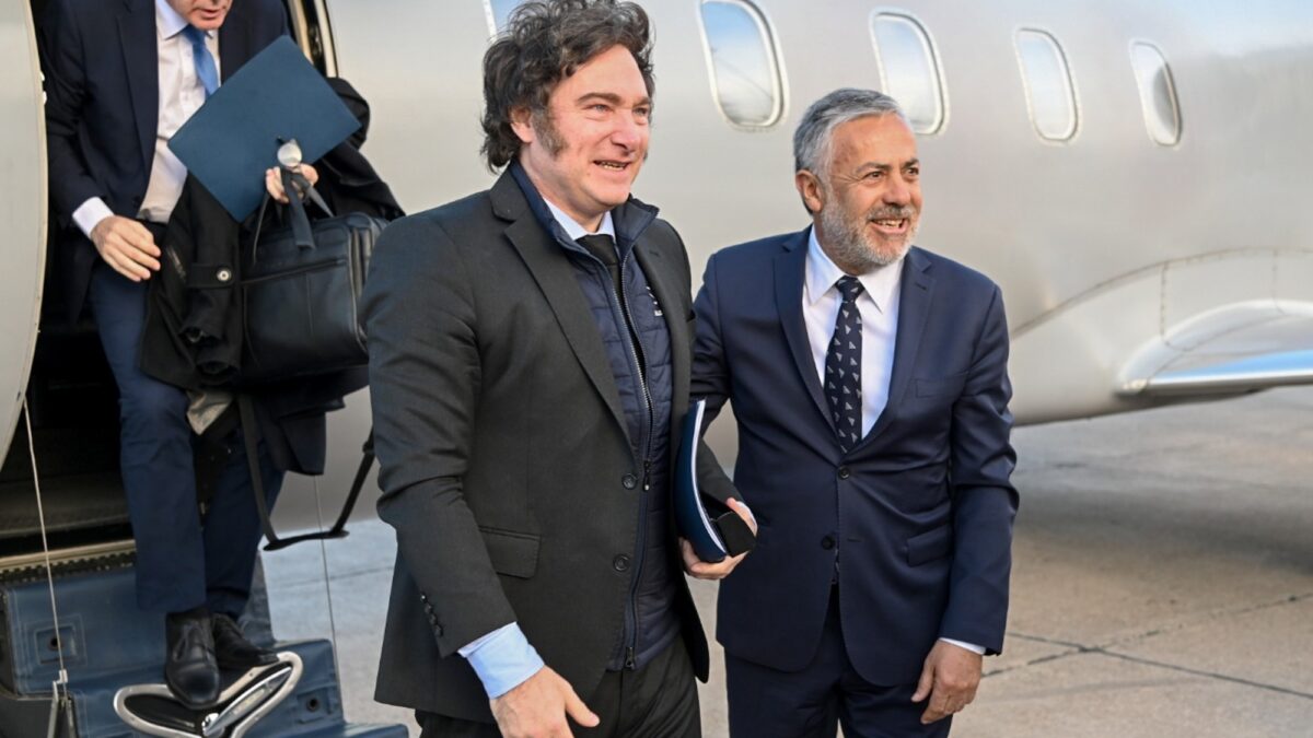 Cornejo se opone a reforma electoral y anuncia elecciones primarias en Mendoza