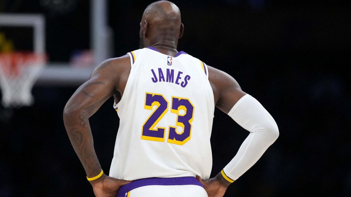 LeBron llega a Filadelfia: revolución en deportes y economía
