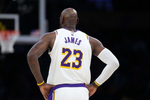 LeBron llega a Filadelfia: revolución en deportes y economía