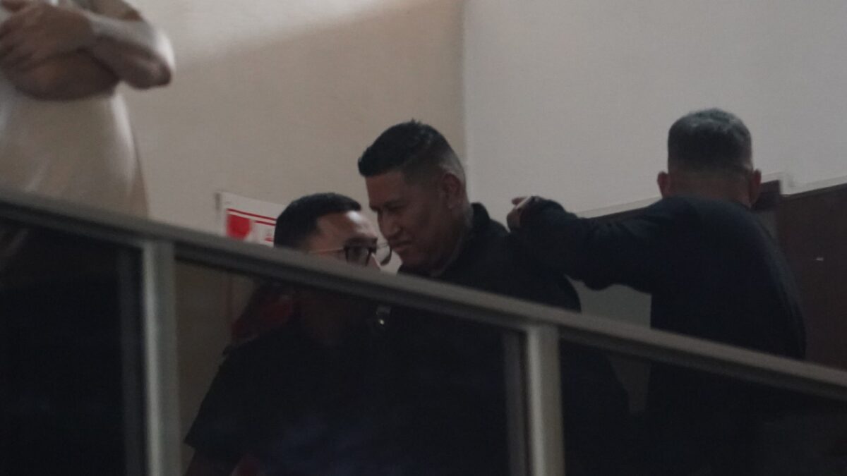 El custodio de Maradona reitera su angustia en nuevo debate
