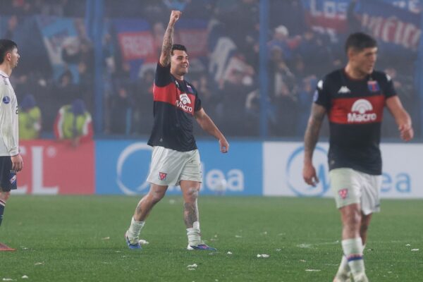 Nacional usó la canción de España para recibir a Tigre y terminó goleado