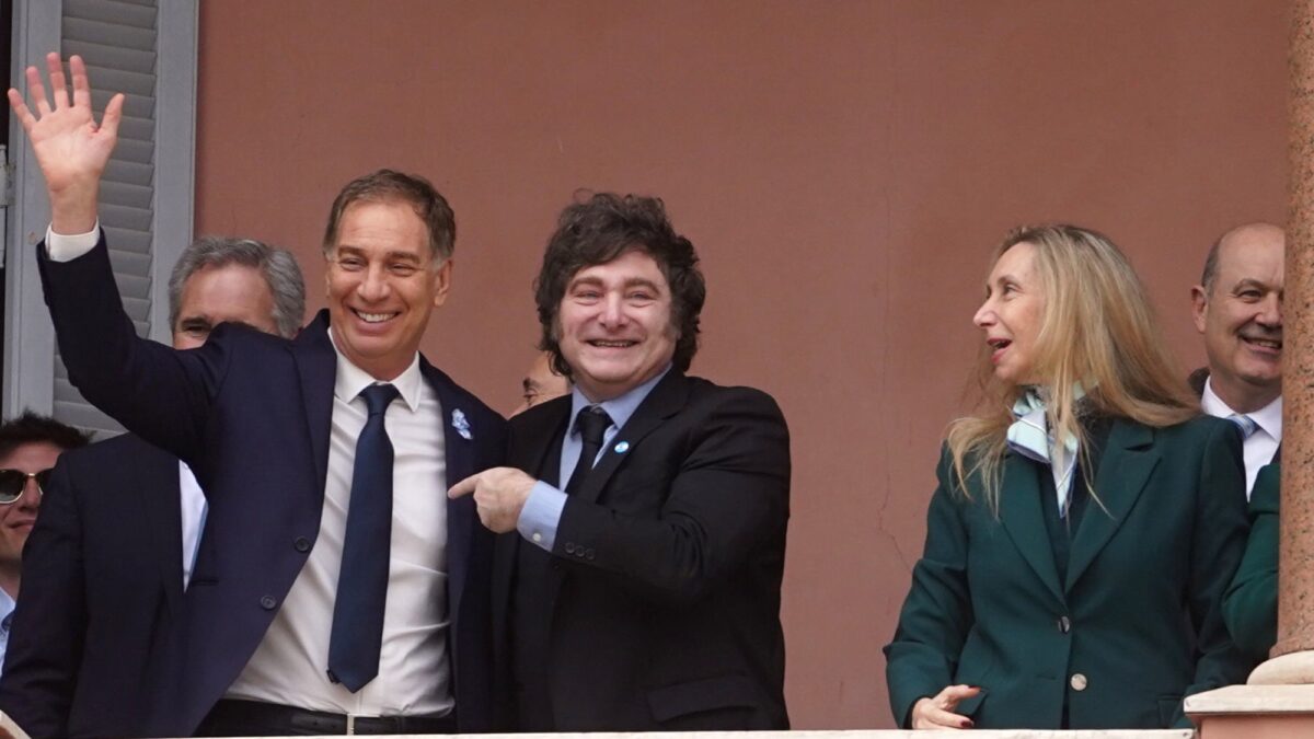 Gobierno reestructura autoridades: Santilli toma ENaCom y AAIP, mientras Caputo pierde influencia