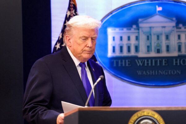 Aliados de Estados Unidos rechazan nuevos aranceles por trabajo forzado.