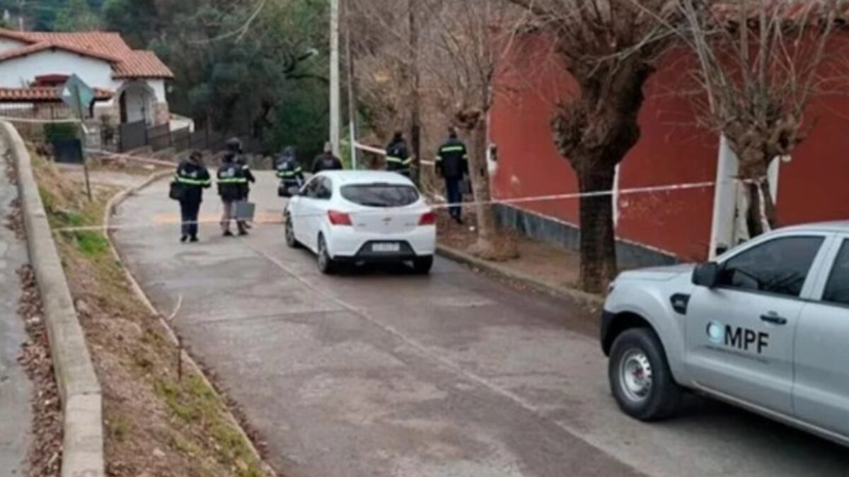 Hallaron cuerpo de mujer en La Falda: investigación vincula el hallazgo con descubrimiento de cráneo en la misma zona