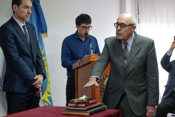 Eduardo Sosa asume nuevamente como Procurador General de Santa Cruz