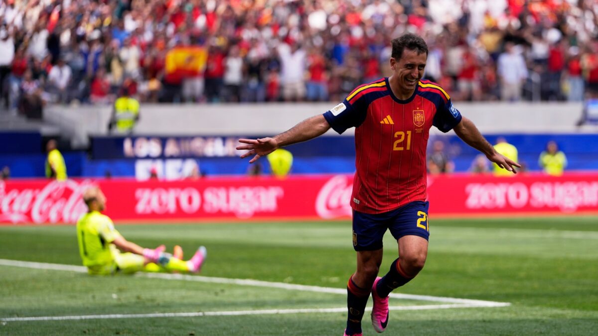 España se afirma como candidata tras imponerse 3-0 a Austria y romper récords de inmunidad