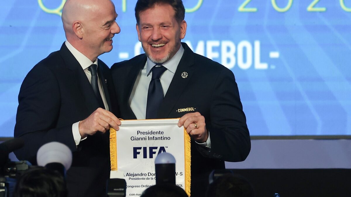 Conmebol evita posicionarse sobre privatización del Mundial y se mantiene al margen