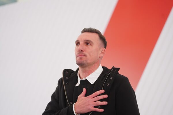 Armani se despidió de River con lágrimas y un legado imborrable