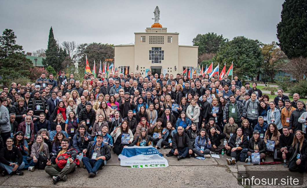500 dirigentes, obispos y jueces se reunieron en Almirante Brown para impulsar cultura del encuentro