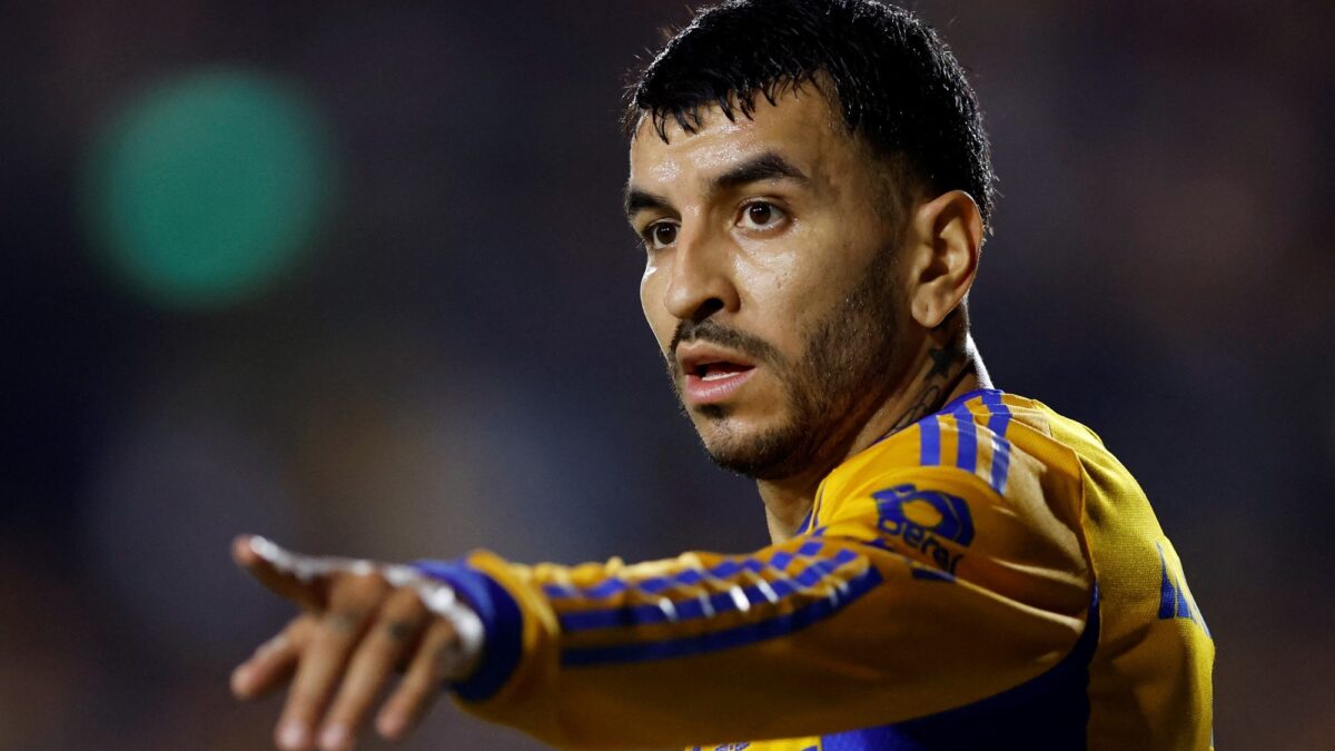 River y Tigres se quedan en el limbo: Correa no viajó y la operación se atasca