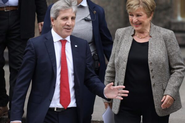 Georgieva aborda el uso de dólares y apoya la Inocencia Fiscal