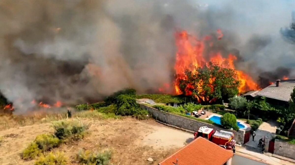 Pedro Sánchez reconoce complejidad en incendios forestales en Madrid