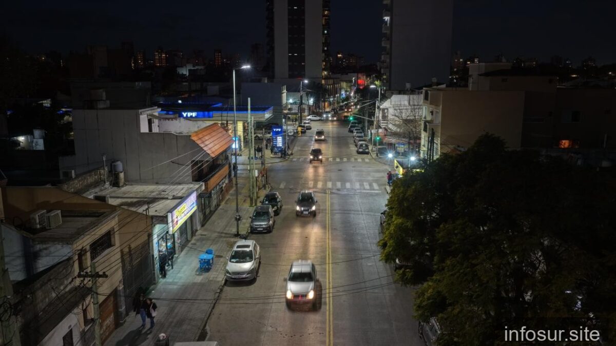 Lanús avanza en la modernización de su alumbrado público con luces LED