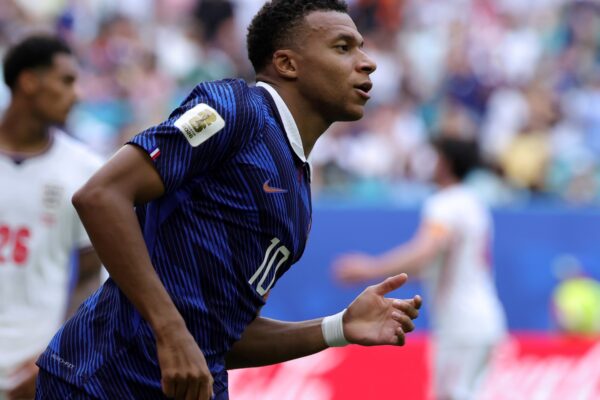 Mbappé se consagró como el máximo goleador del Mundial 2026 tras doblete contra Inglaterra