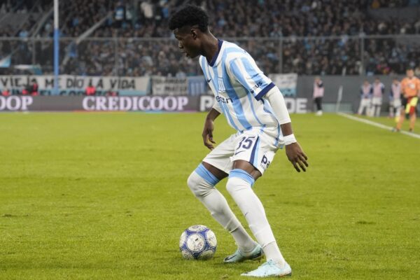 ¿Quién es Alberto Campo, el ecuatoriano que debutó en Racing por el Torneo Clausura?