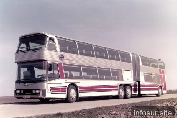 El Jumbocruiser, el "Titanic de los autobuses" que se hundió en el camino