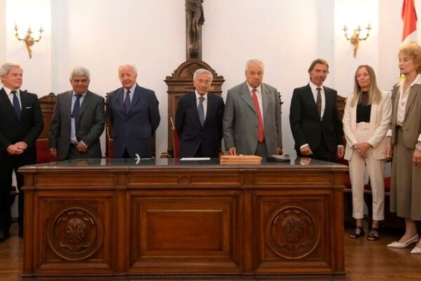 Corte de Santa Fe invalida tope a jubilaciones de privilegio y reabre polémica política