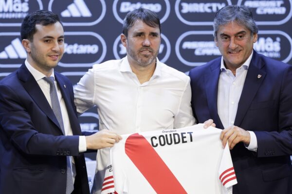Di Carlo respalda a Coudet pero deja advertencia: resultados son clave