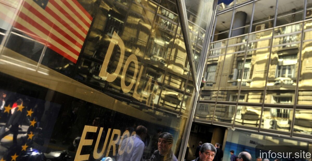 Dólar tarjeta cotiza a $1963 este sábado 01 de agosto