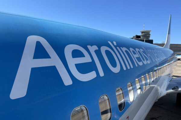 Aerolíneas Argentinas registra utilidades y paga impuesto por primera vez