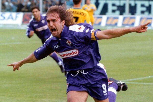 Gabriel Batistuta vuelve al Fiorentina en la celebración de su centenario