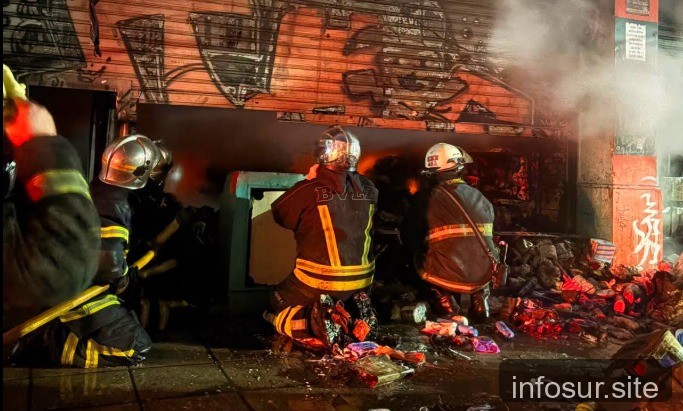 Incendio voraz destruye perfumería en San José