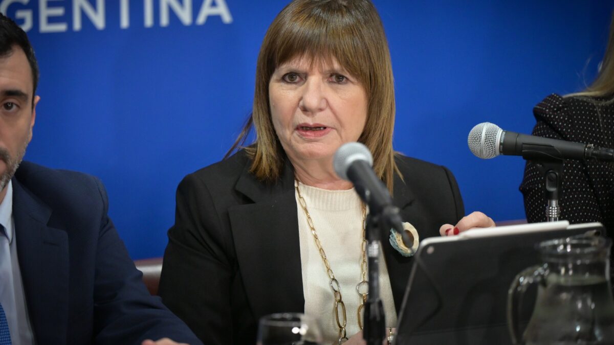 Bullrich ajustó límite de compra de tierras para evitar revés en Senado