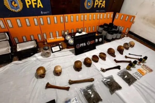 Comisario antidrogas preso en Córdoba por secuestro de perritos