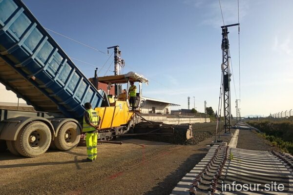 Tramo Murcia-Lorca avanza: casi terminada la plataforma ferroviaria